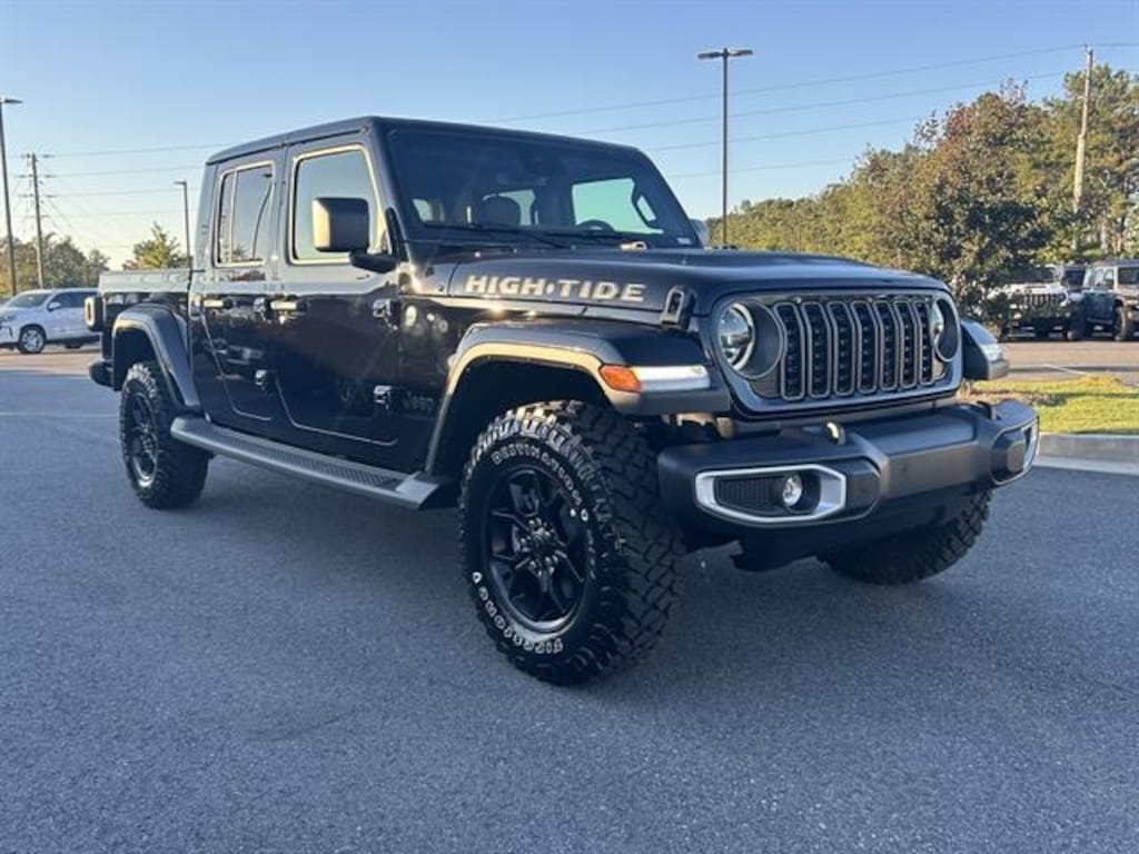 New 2025 Jeep Gladiator HIGH TIDE 4X4 Pickup