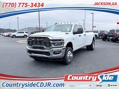 2026 Ram 3500 TRADESMAN CREW CAB 4X4 8' BOX Pickup