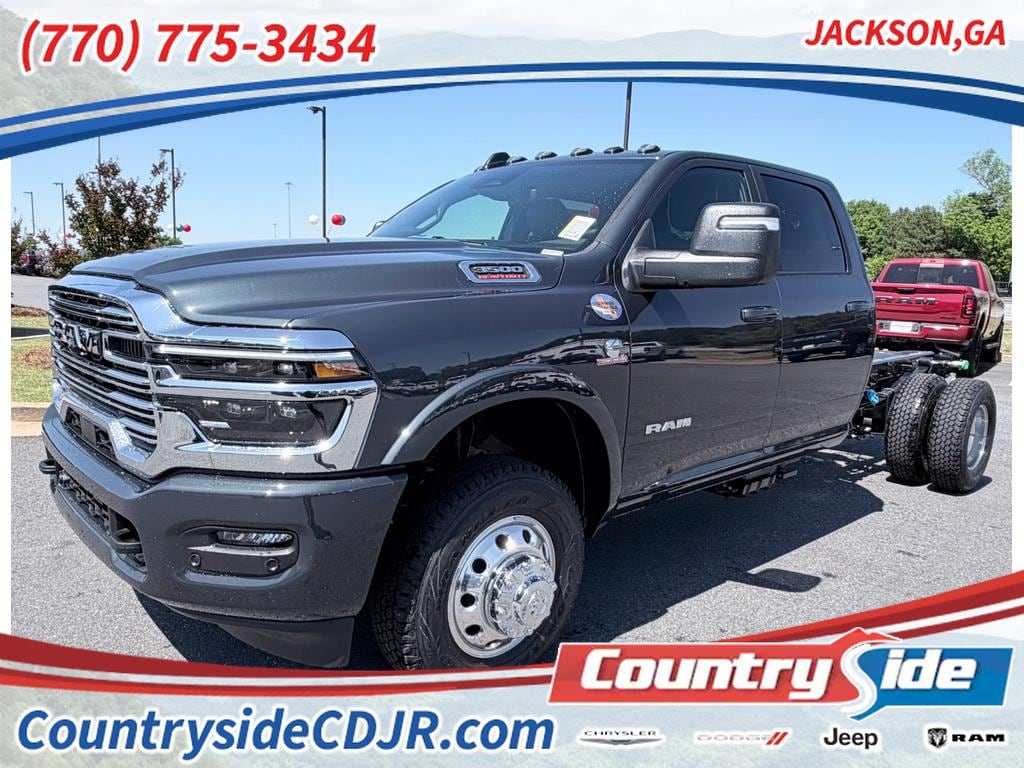 New 2026 Ram 3500 BIG HORN CREW CAB CHASSIS 4X4 60' CA Pickup