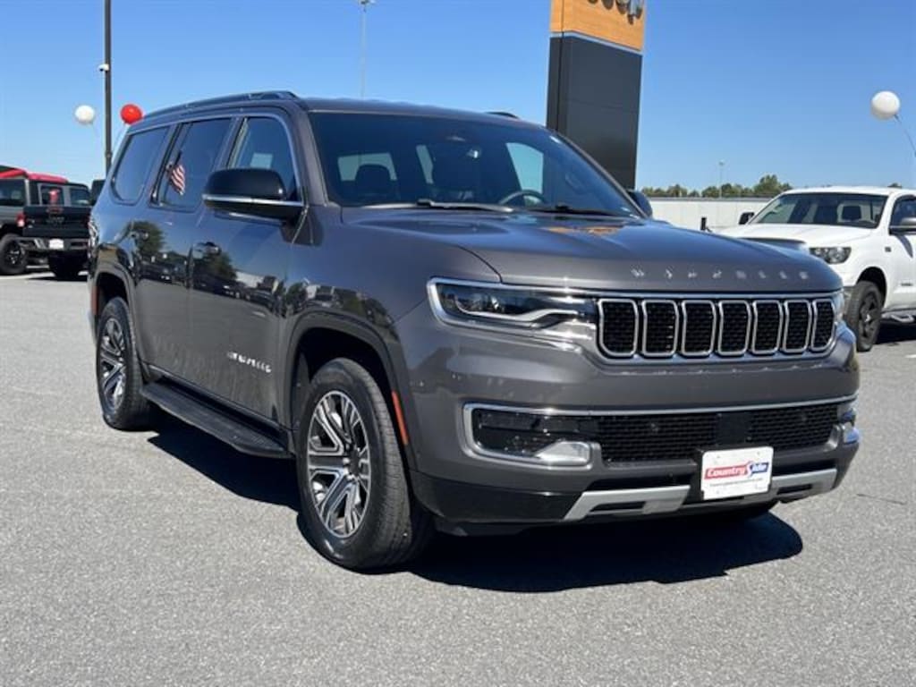 Used 2024 Jeep Wagoneer Series II