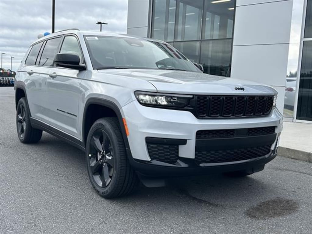New 2025 Jeep Grand Cherokee L ALTITUDE X 4X2 Sport Utility