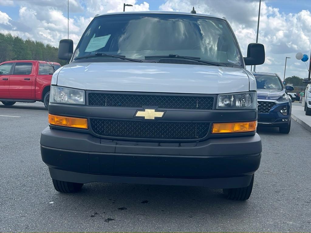 Used 2022 Chevrolet Express Passenger LS with VIN 1GAZGNFP9N1276398 for sale in Jackson, GA