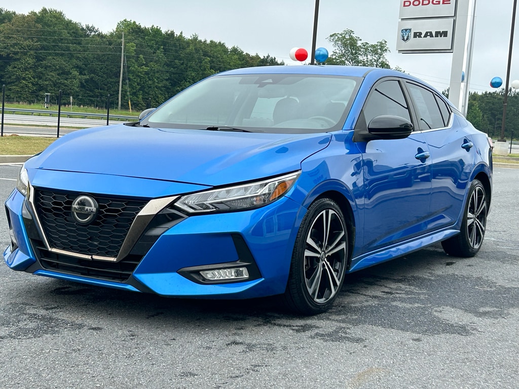 2020 Nissan Sentra SR photo 3