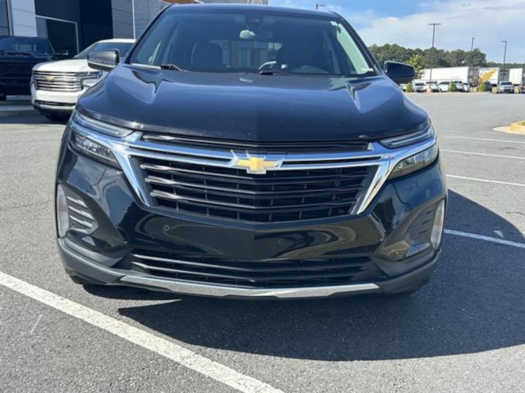 Used 2024 Chevrolet Equinox LT