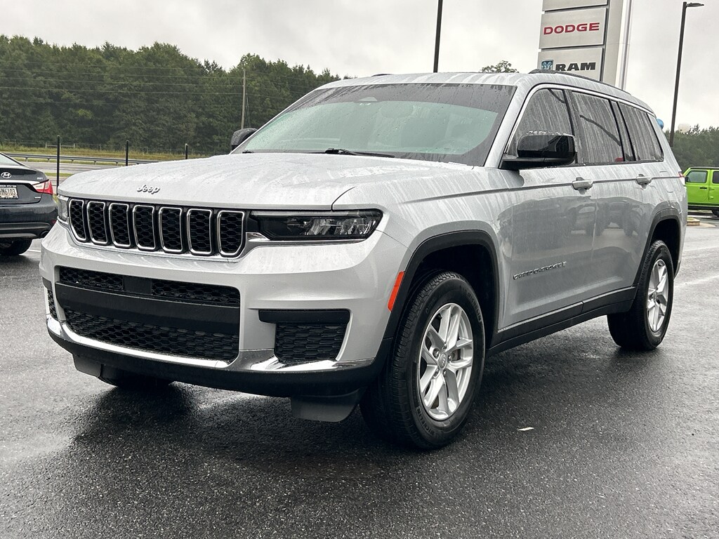 2024 Jeep Grand Cherokee Laredo X photo 4