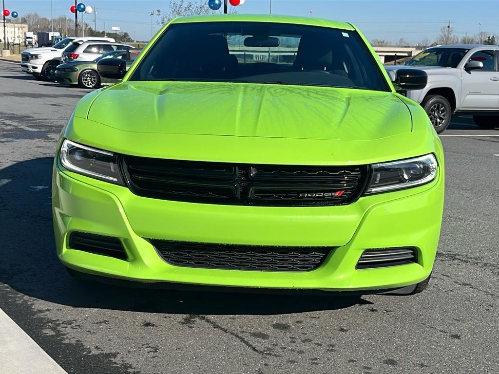 2023 Dodge Charger SXT photo 2