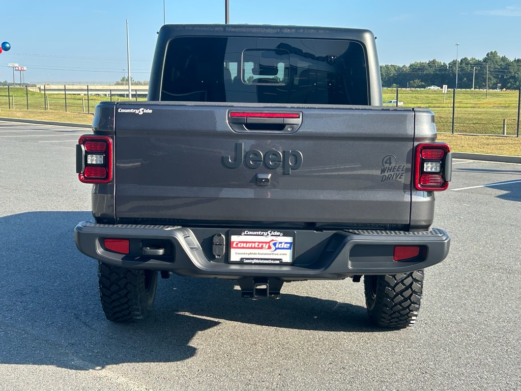 2025 Jeep Gladiator Willys - Photo 6