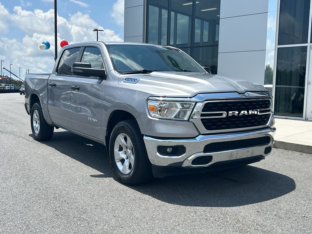 2023 Ram 1500 Big Horn photo 4
