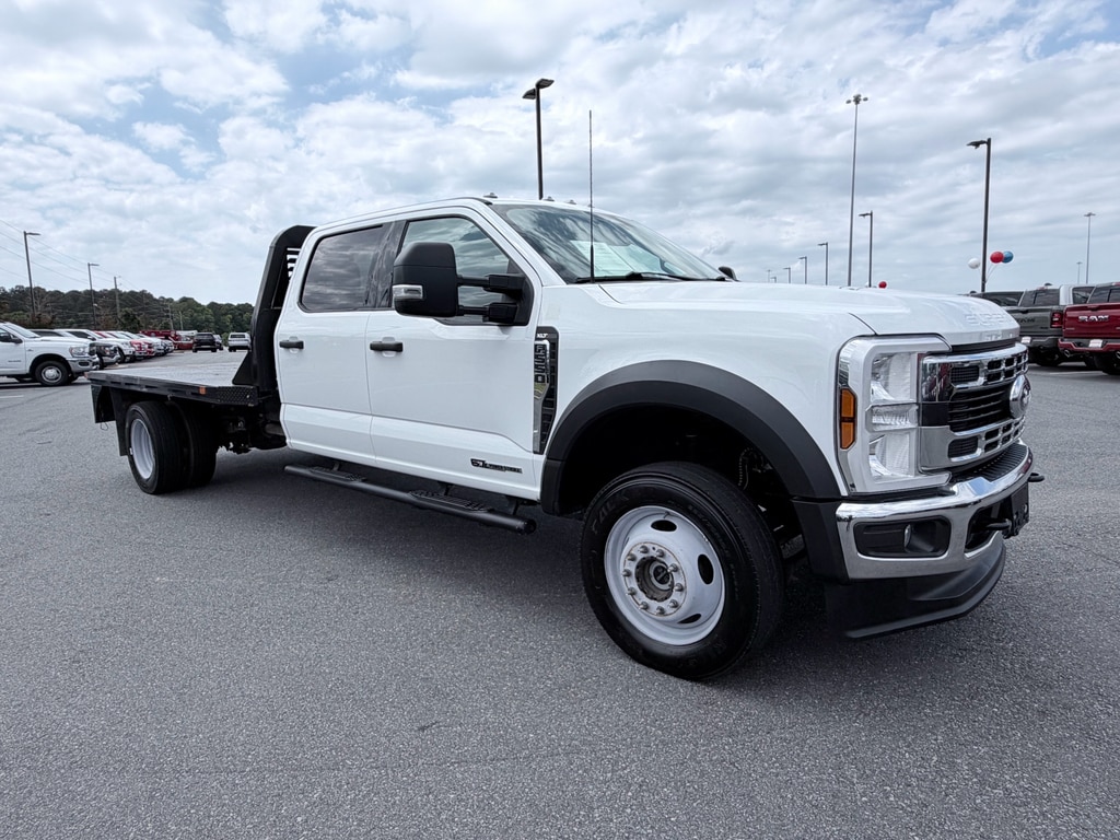 Used 2024 Ford F-550 XLT Crew Cab