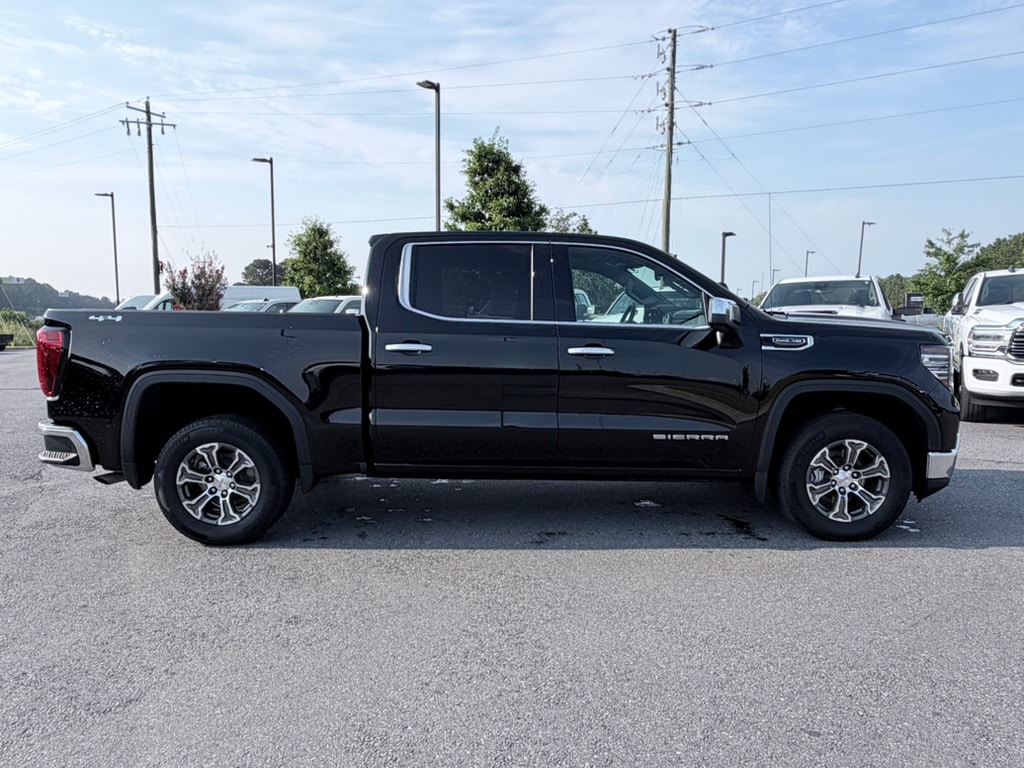 Used 2026 GMC Sierra SLT Crew Cab