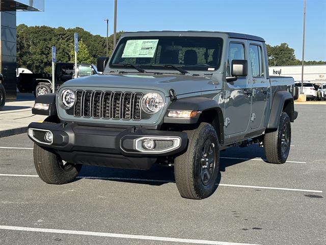 2025 Jeep Gladiator Pickup 