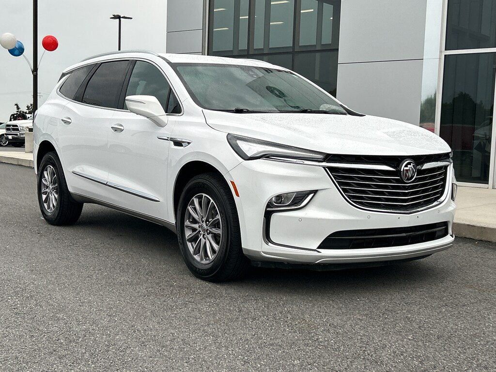 2024 Buick Enclave Premium photo 3