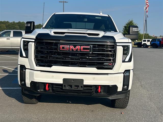 2024 Gmc Sierra 2500 HD AT4 photo 2