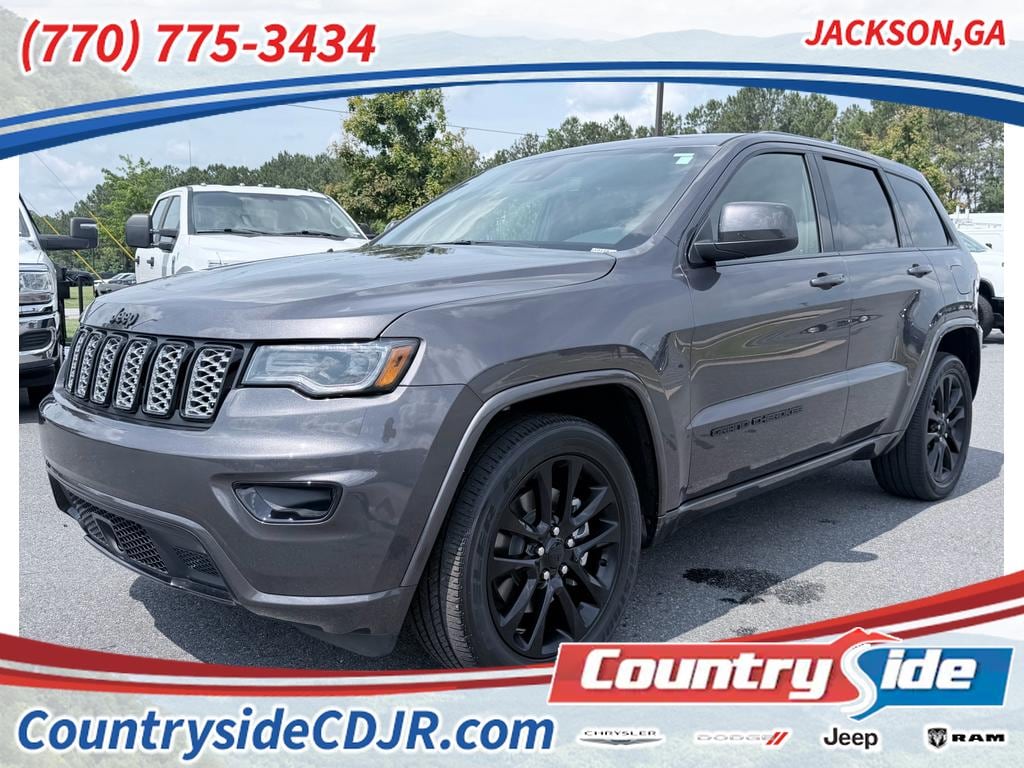 Used 2021 Jeep Grand Cherokee Laredo X Sport Utility