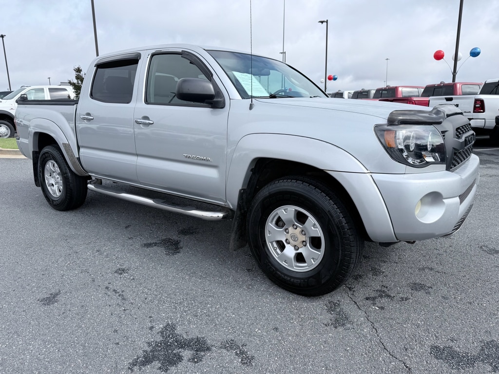 Used 2008 Toyota Tacoma PreRunner with VIN 3TMJU62N48M055872 for sale in Jackson, GA