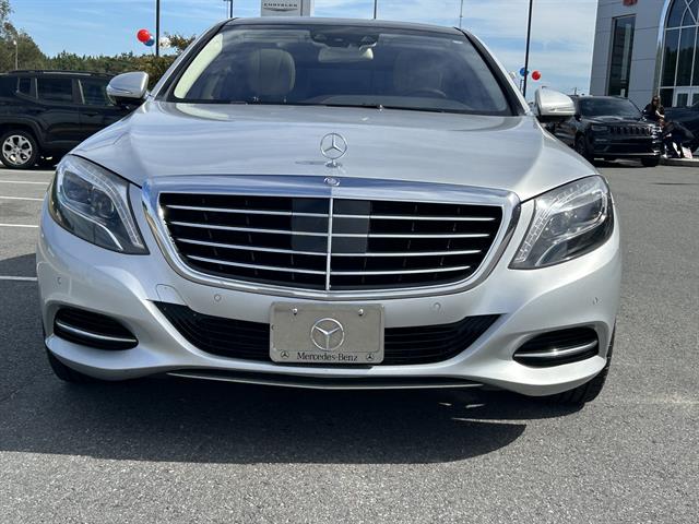 2015 Mercedes Benz S 550 4MATIC photo 2