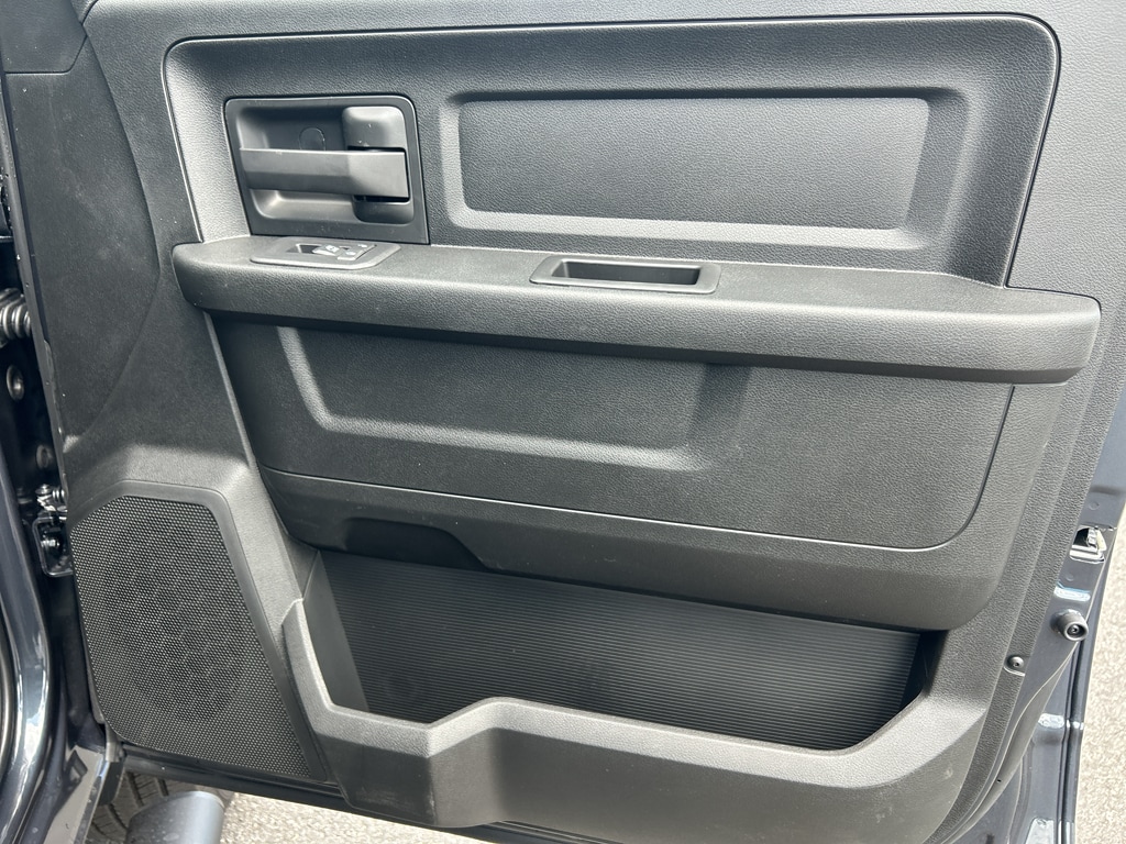 2025 RAM 2500 Tradesman - Photo 22