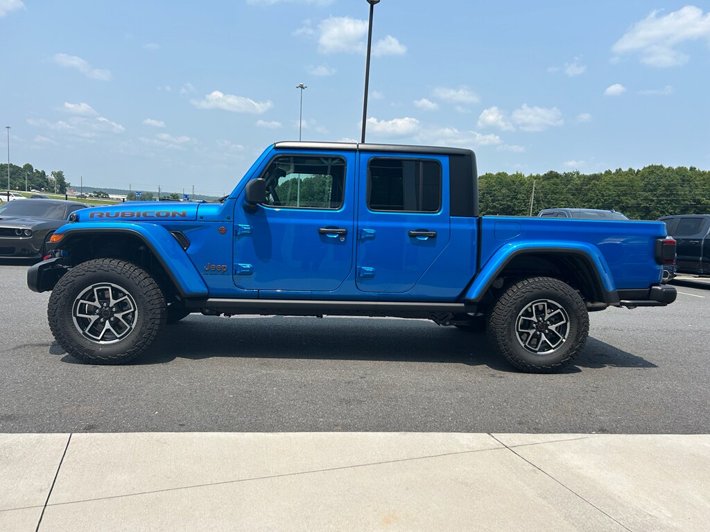 2025 Jeep Gladiator Rubicon photo 3