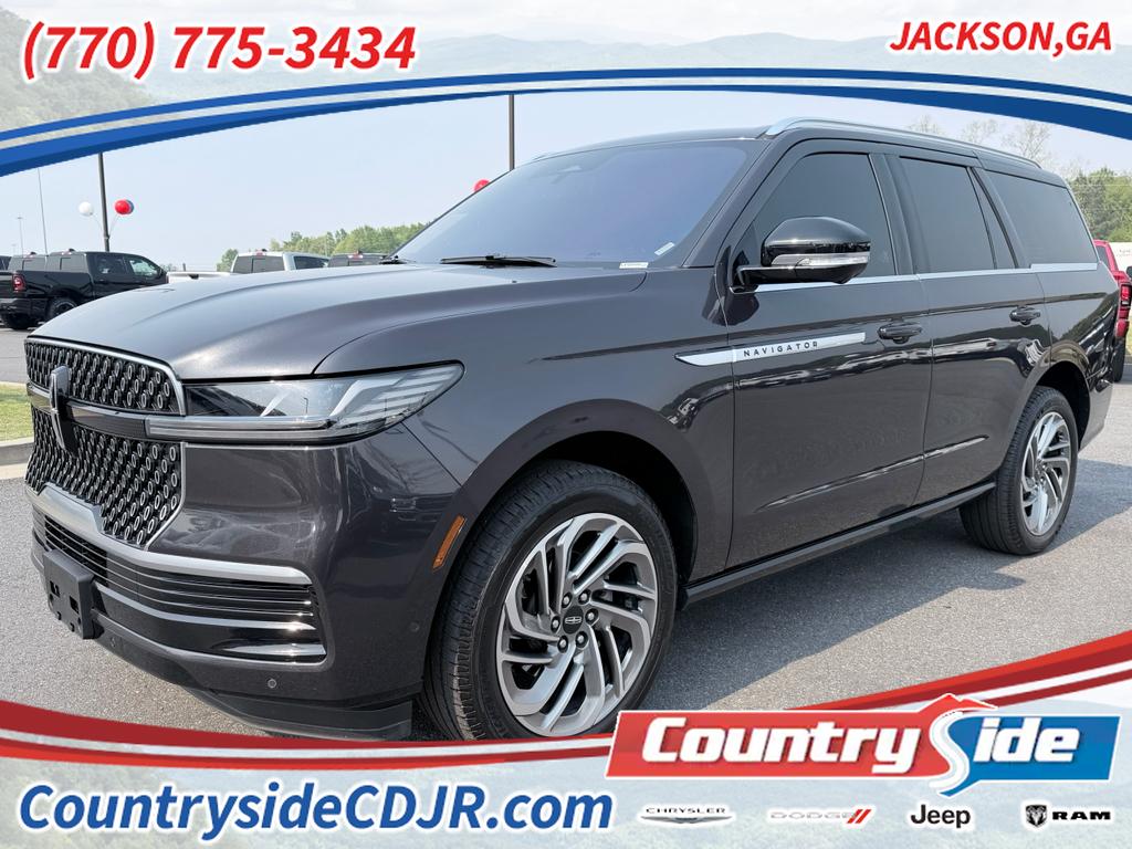 2025 Lincoln Navigator Reserve 4WD's photo