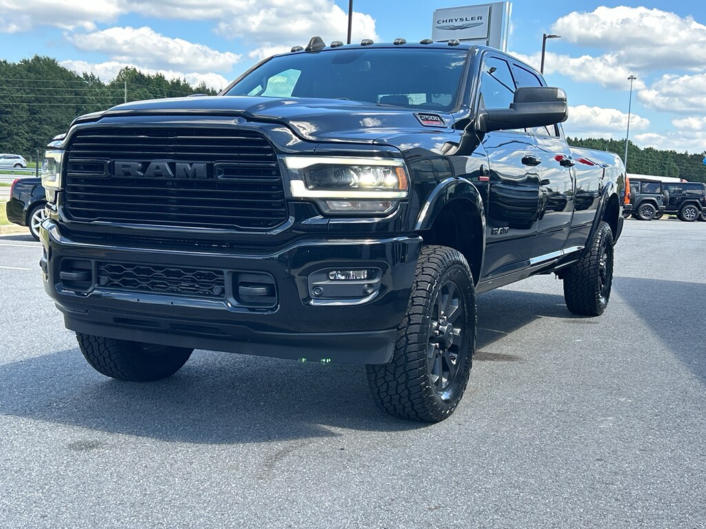 2019 Ram 2500 Laramie photo 2