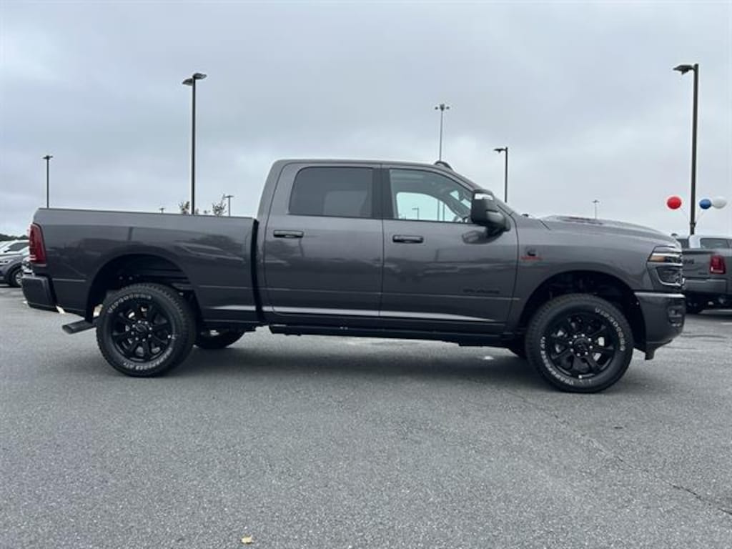 New 2026 Ram 2500 LARAMIE CREW CAB 4X4 6'4 BOX Pickup