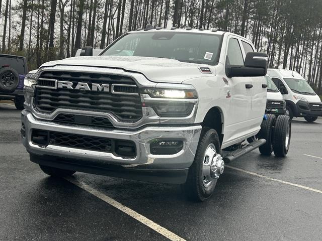 2026 RAM Ram 3500 Chassis Cab Tradesman's photo