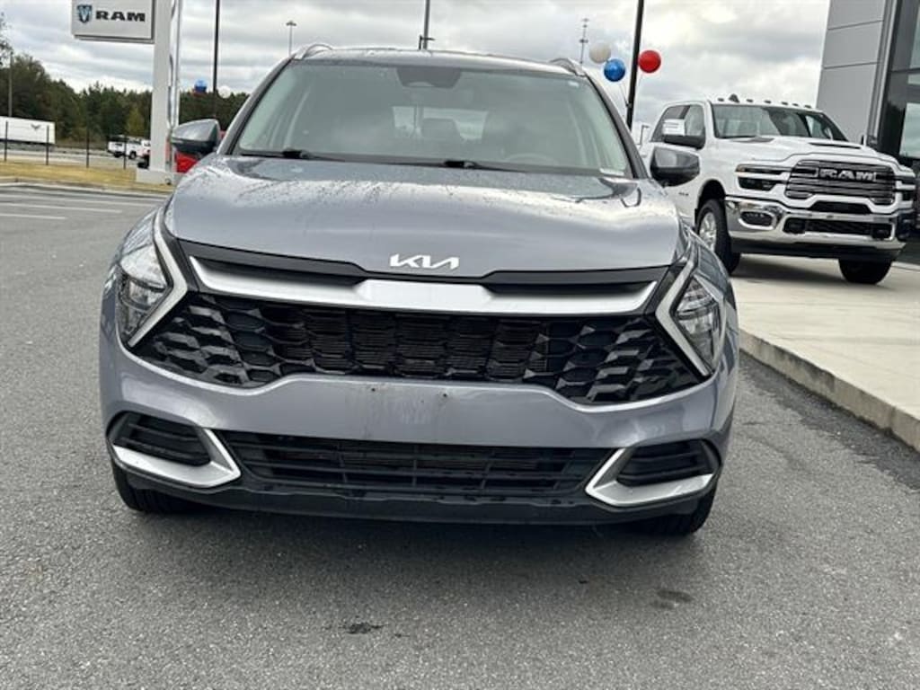 Used 2023 Kia Sportage EX