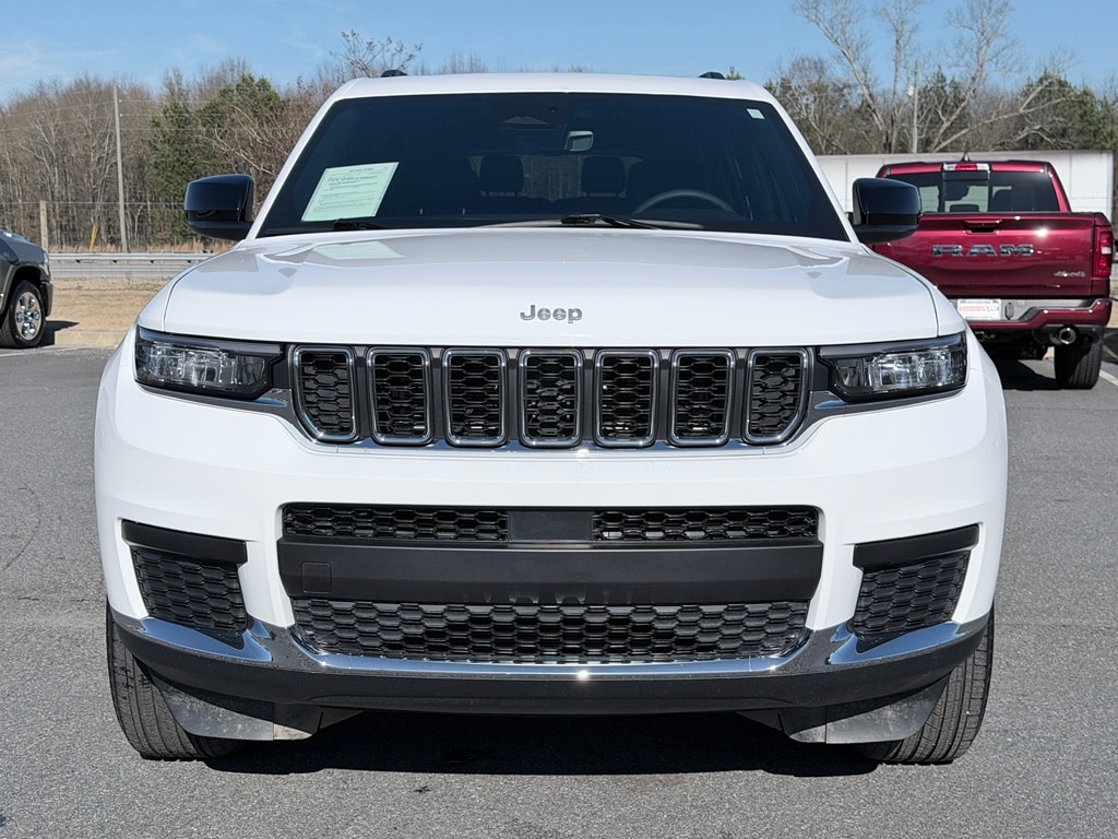 Used 2025 Jeep Grand Cherokee L Laredo X Sport Utility