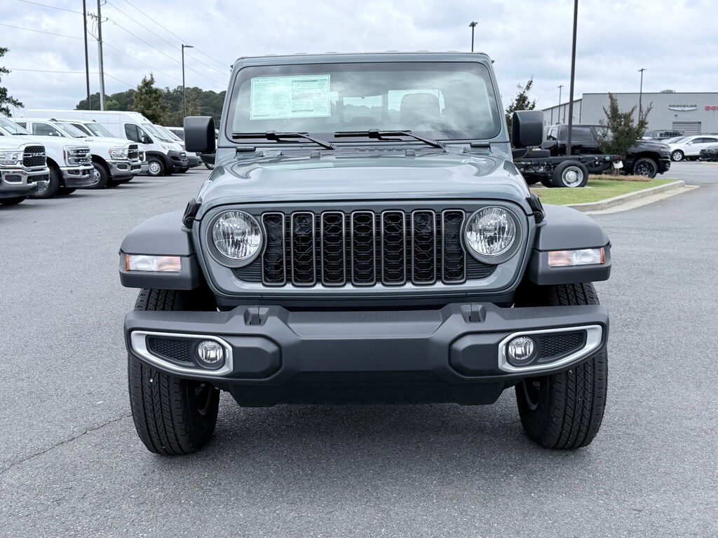 New 2026 Jeep Gladiator SPORT 4X4 Pickup