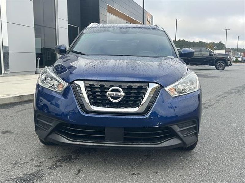 Used 2020 Nissan Kicks SV with VIN 3N1CP5CV8LL579021 for sale in Jackson, GA