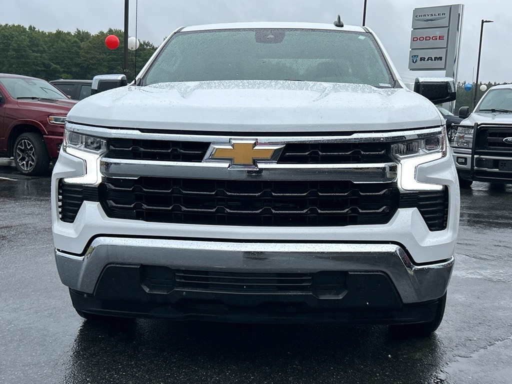 Used 2024 Chevrolet Silverado 1500 LT with VIN 1GCPACEK4RZ180986 for sale in Jackson, GA