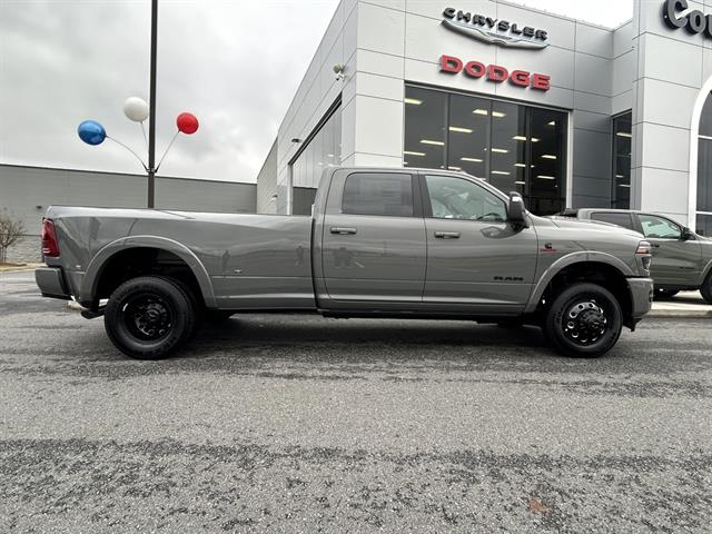 2026 Ram 3500 Limited photo 3