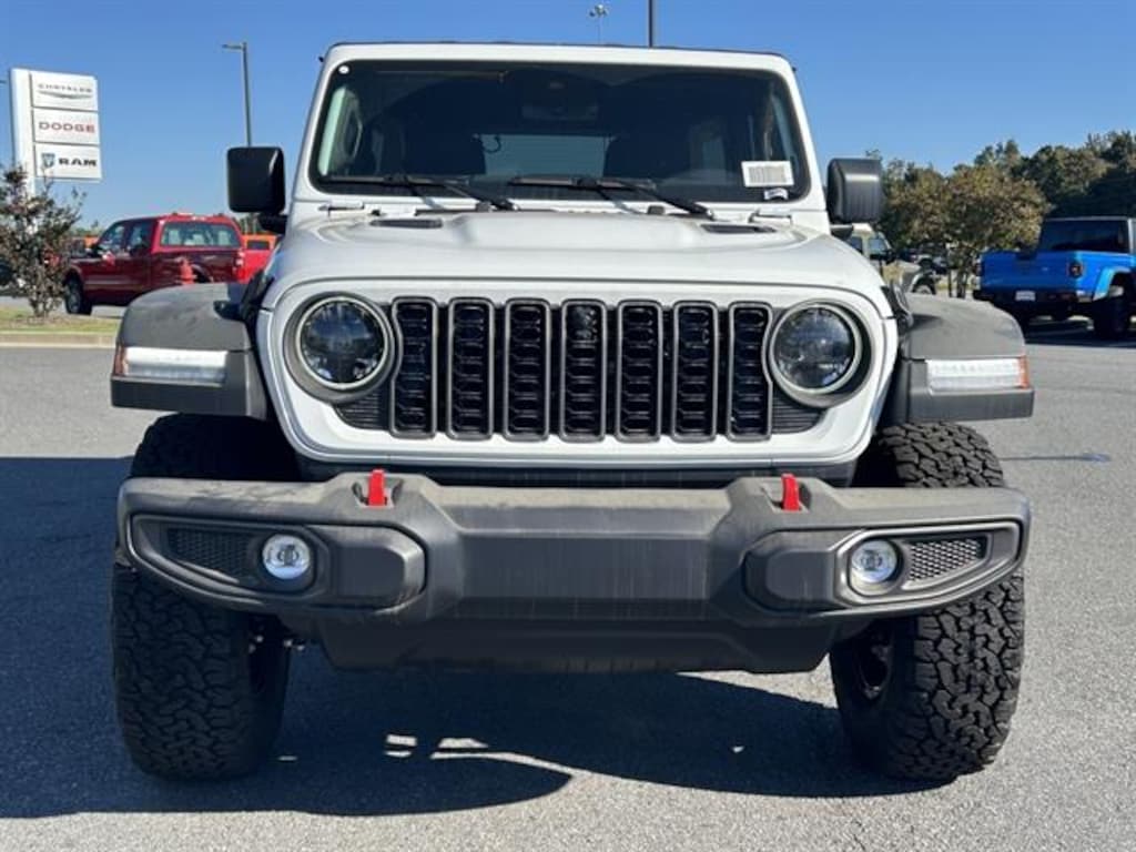 New 2025 Jeep Wrangler 4-DOOR RUBICON Sport Utility