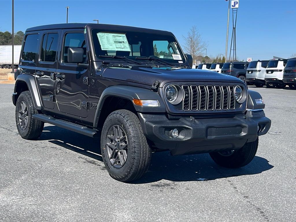 2025 Jeep Wrangler Sport S photo 4