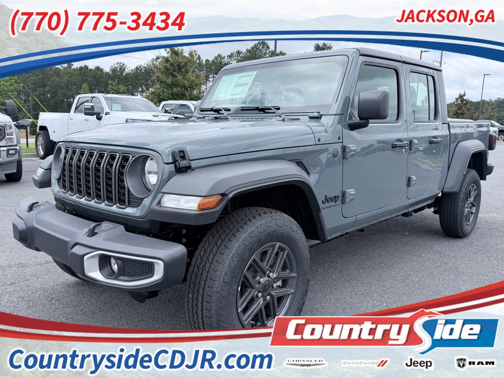 2026 Jeep Gladiator Sport Auto's photo