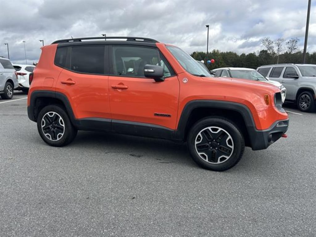 Used 2016 Jeep Renegade Trailhawk