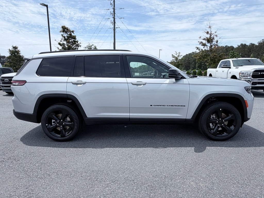 New 2026 Jeep Grand Cherokee L LIMITED 4X2 Sport Utility