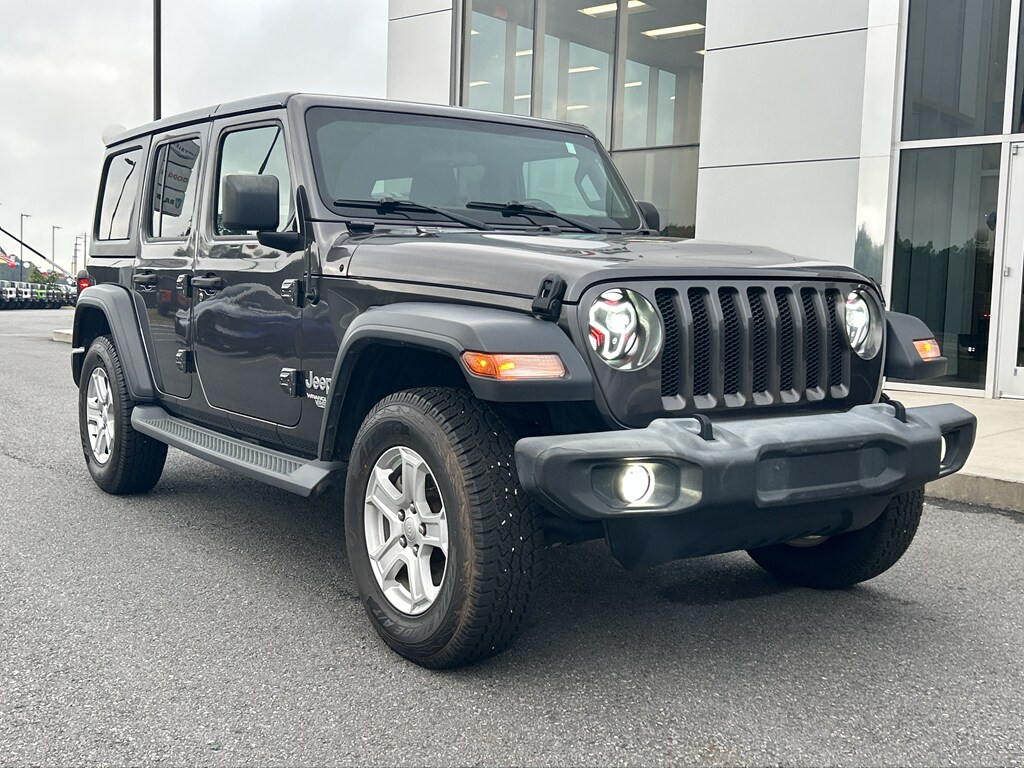 2020 Jeep Wrangler Unlimited Sport S photo 3
