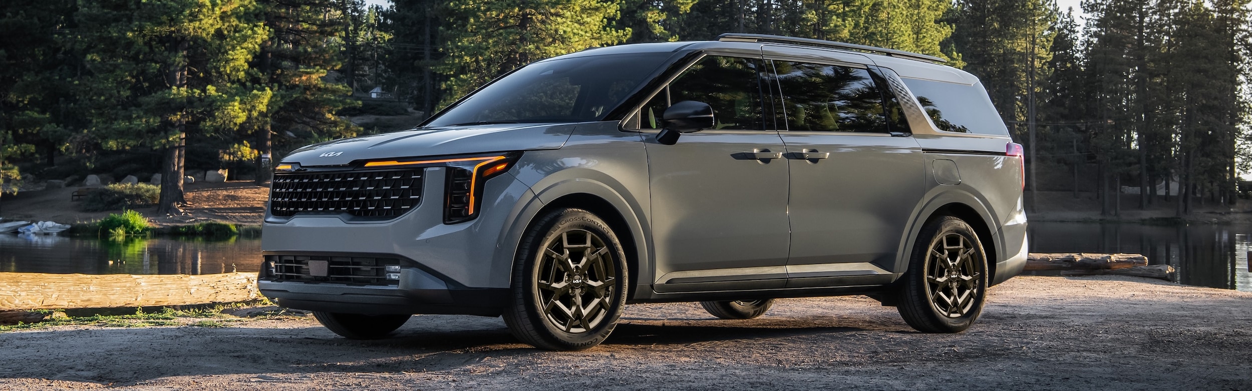 Carnival Hybrid MPV