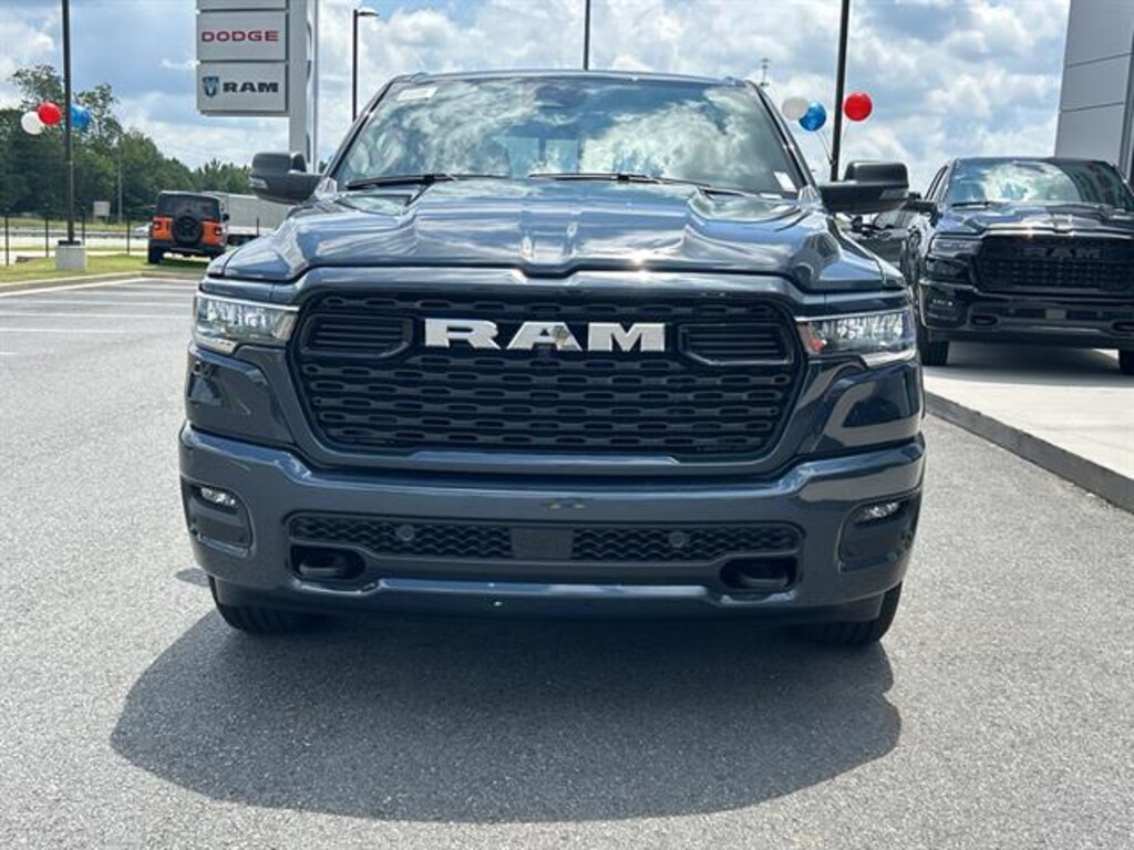 New 2026 Ram 1500 BIG HORN CREW CAB 4X4 5'7 BOX Pickup