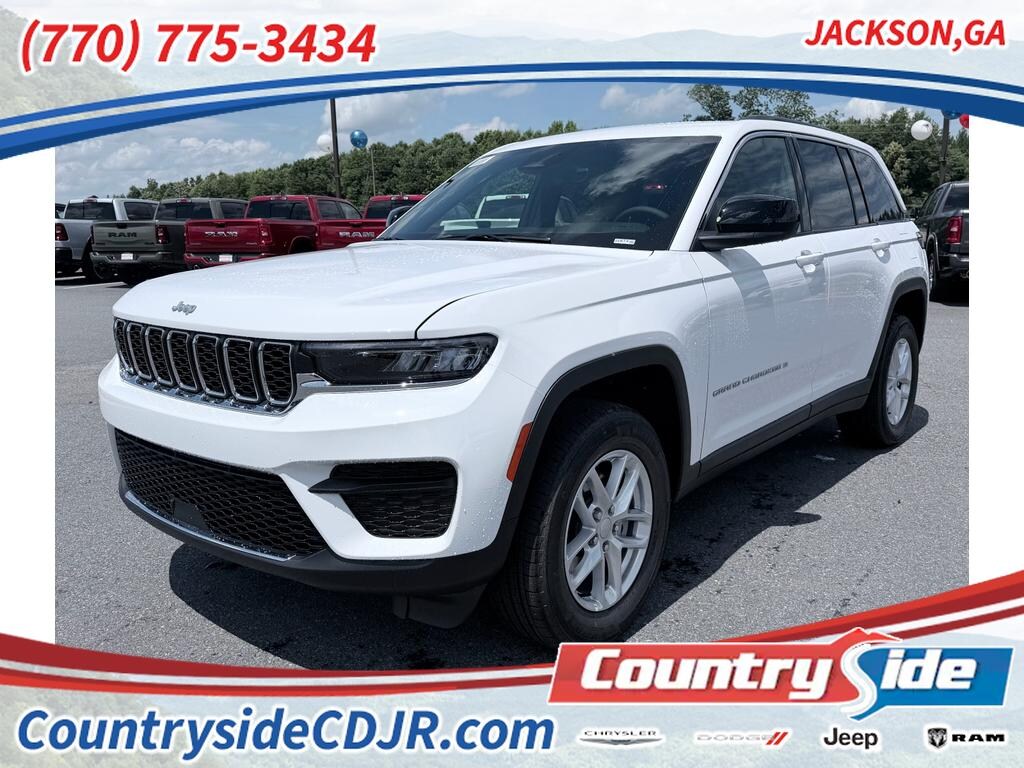 New 2026 Jeep Grand Cherokee LAREDO 4X2 Sport Utility