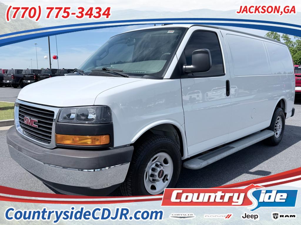 2021 GMC Savana 2500's photo