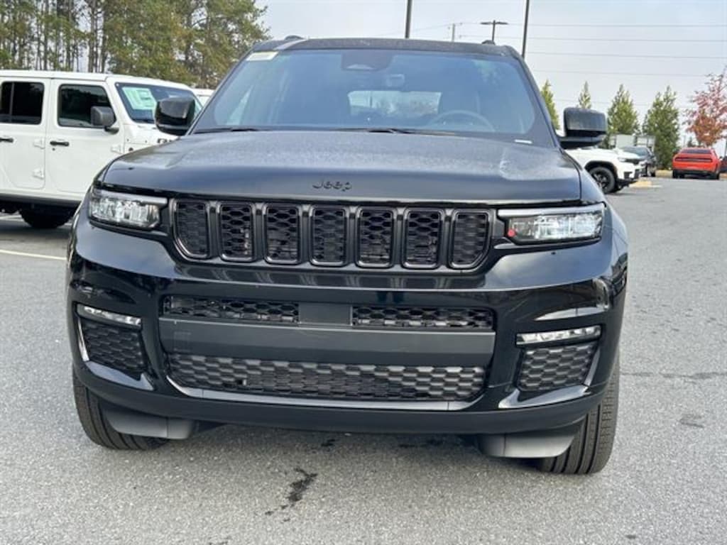 New 2025 Jeep Grand Cherokee L LIMITED 4X2 Sport Utility