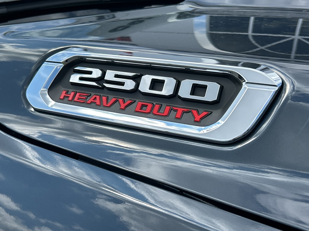 2025 RAM 2500 Tradesman - Photo 9