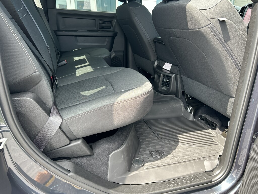 2025 RAM 2500 Tradesman - Photo 26