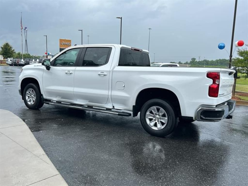 Used 2024 Chevrolet Silverado 1500 LT Truck Crew Cab
