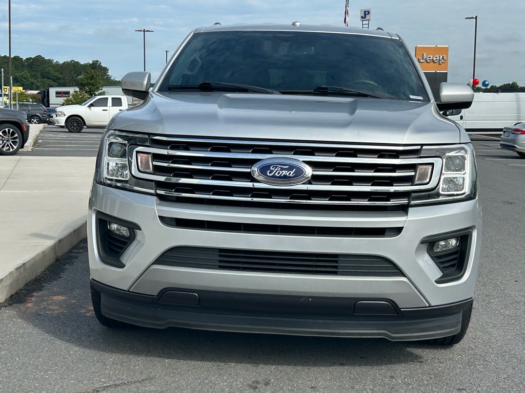 Used 2019 Ford Expedition XLT with VIN 1FMJK1HT2KEA20982 for sale in Jackson, GA