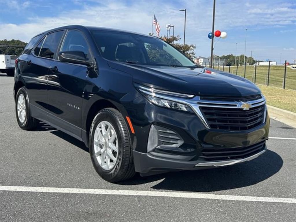 Used 2024 Chevrolet Equinox LT