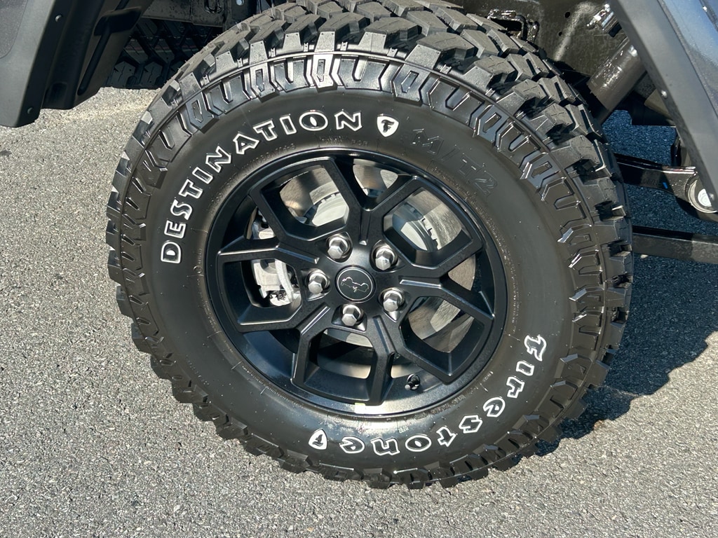 2025 Jeep Gladiator Willys - Photo 25