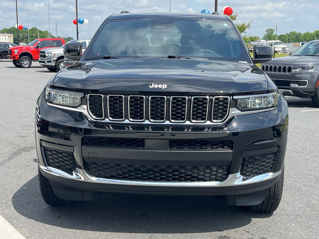 Used 2024 Jeep Grand Cherokee L Laredo with VIN 1C4RJJAG7R8623944 for sale in Jackson, GA